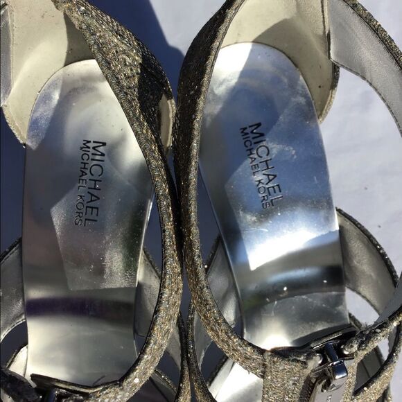 MICHAEL Michael Kors Berkley T-Strap Sandals Silver - Picture 9 of 13
